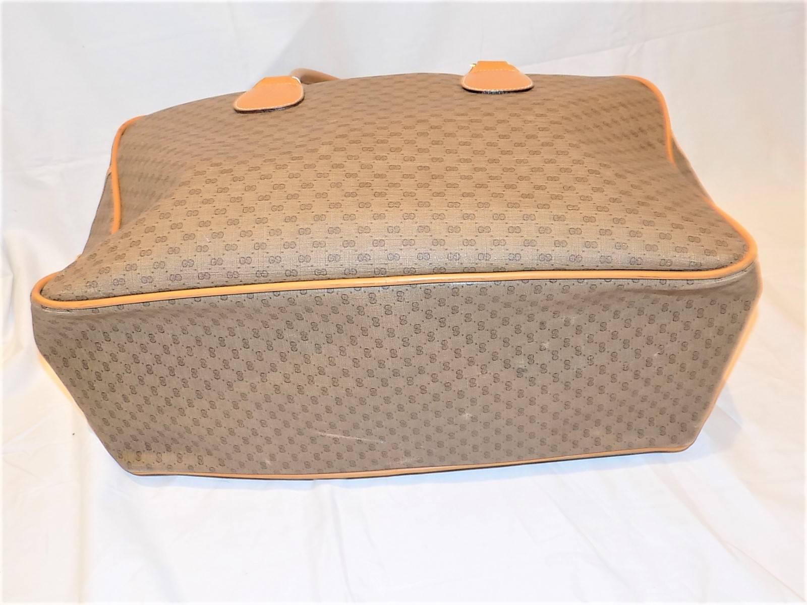 Gucci Vintage Authentic micro gg pattern logo carry on travel bag In Excellent Condition In New York, NY