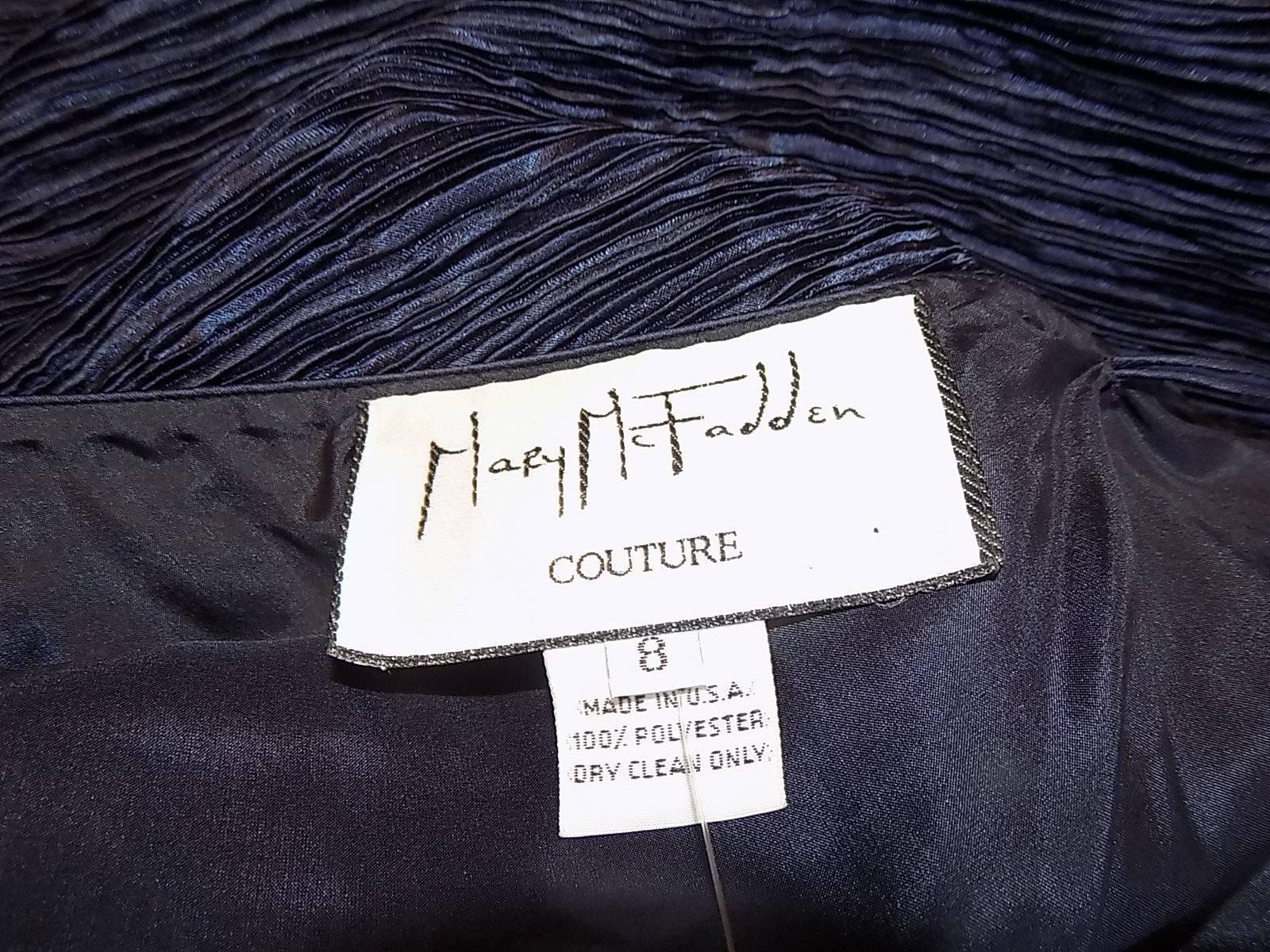 Mary McFadden  Couture Vintage Navy One shoulder  Gown  In Excellent Condition In New York, NY