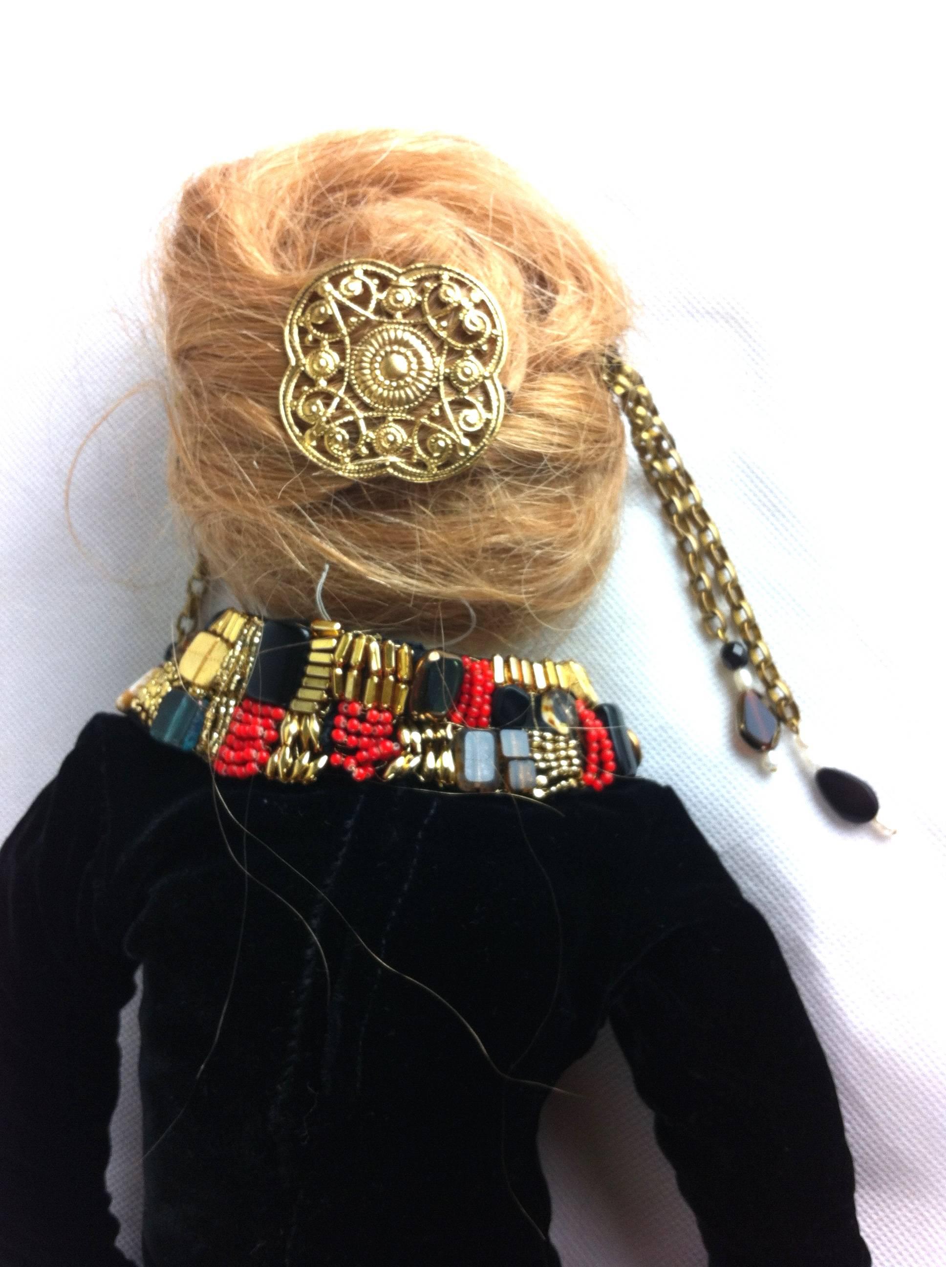 Chanel Byzance Paris 'For the Love of Coco' Rare Lesage Beaded Collectors Doll For Sale 5