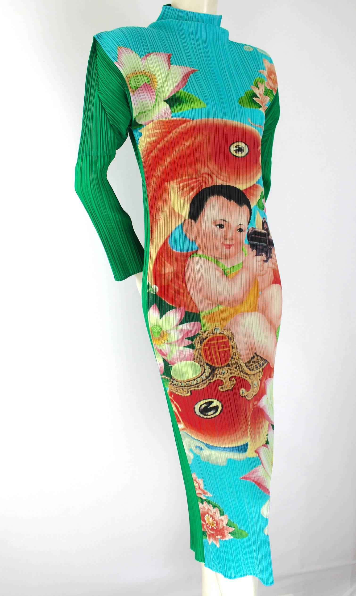 Rare Issey Miyake Machine Gun Baby Dress
Excellent Condition
Labelled Size 3