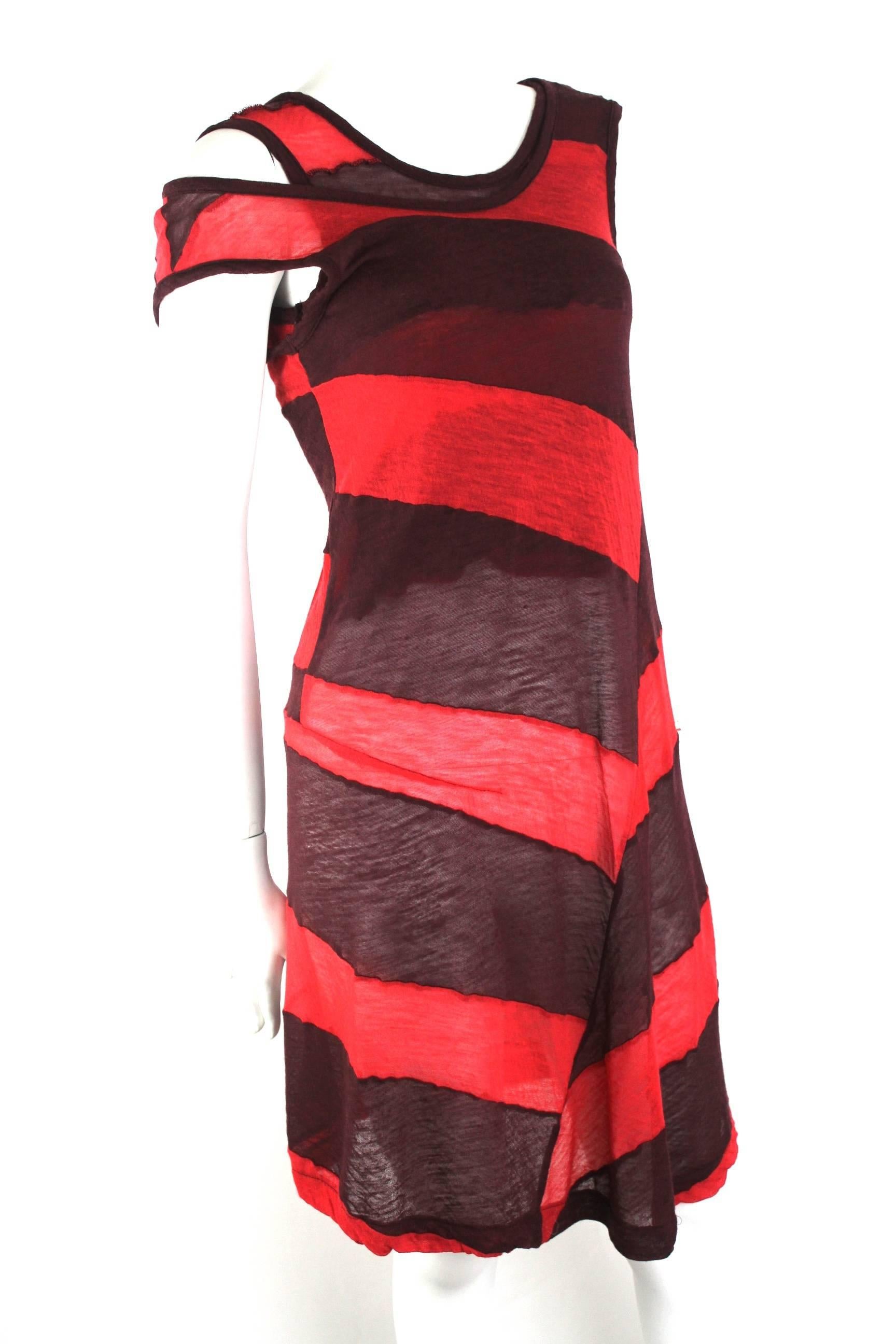 Comme des Garcons 1996 Runway Collection
Labelled size S