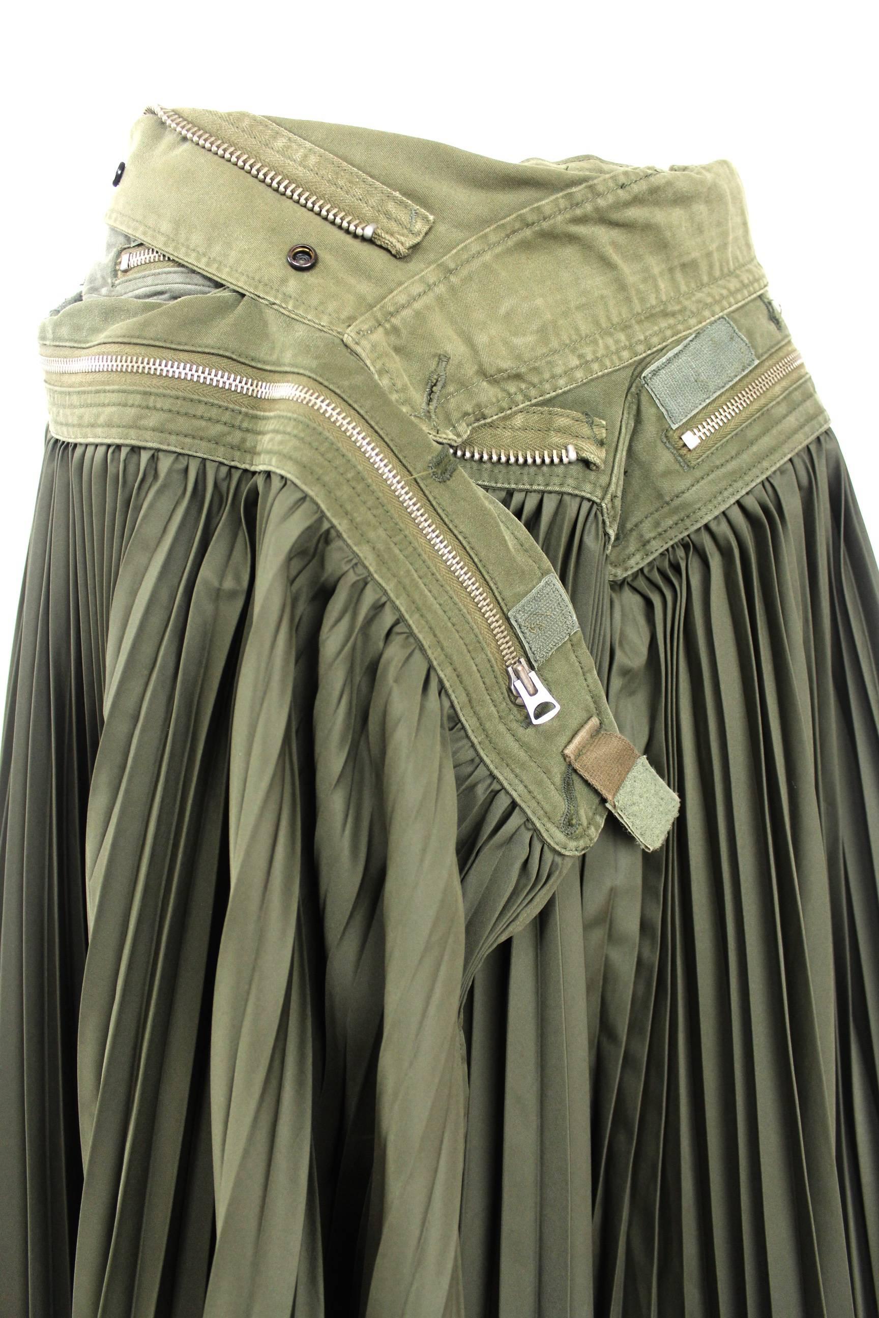Junya Watanabe 2006 Collection Runway Pleated Military Skirt
Labelled size SS
Excellent Condition