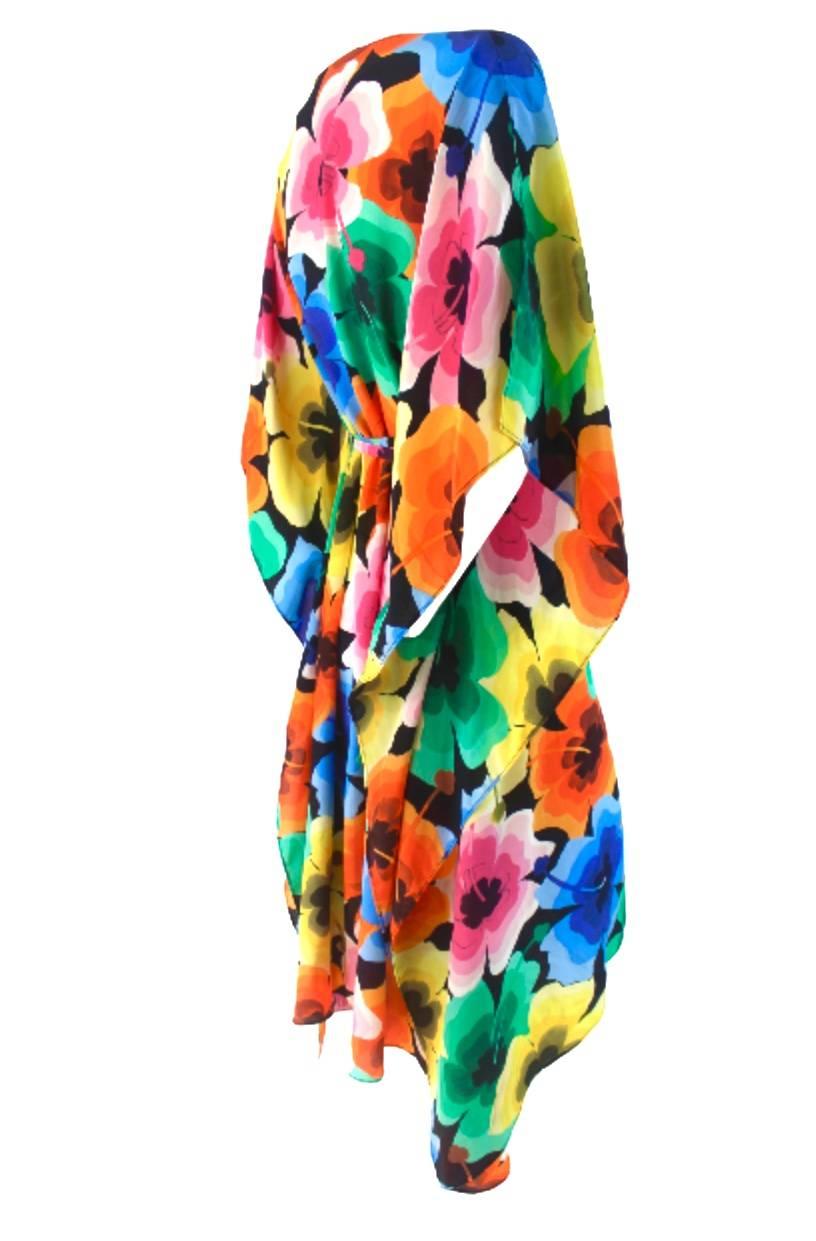 Women's Love Moschino Silk Kaftan / Dress
