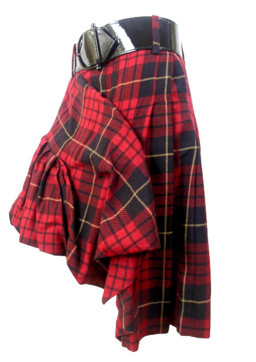 Alexander McQueen Widows of Culloden Tartan Skirt and Belt, 2006 In Good Condition In Bath, GB