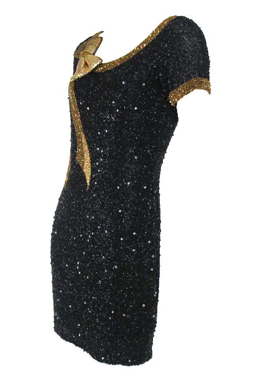 Riazee Boutique by Naeem Khan
Beaded Cocktail Dress
Labelled size Petite