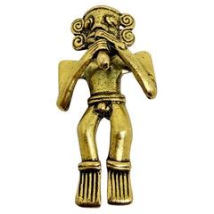 ALVA MUSEUM REPLICAS signed vintage gold tone Aztec Mayan figural brooch