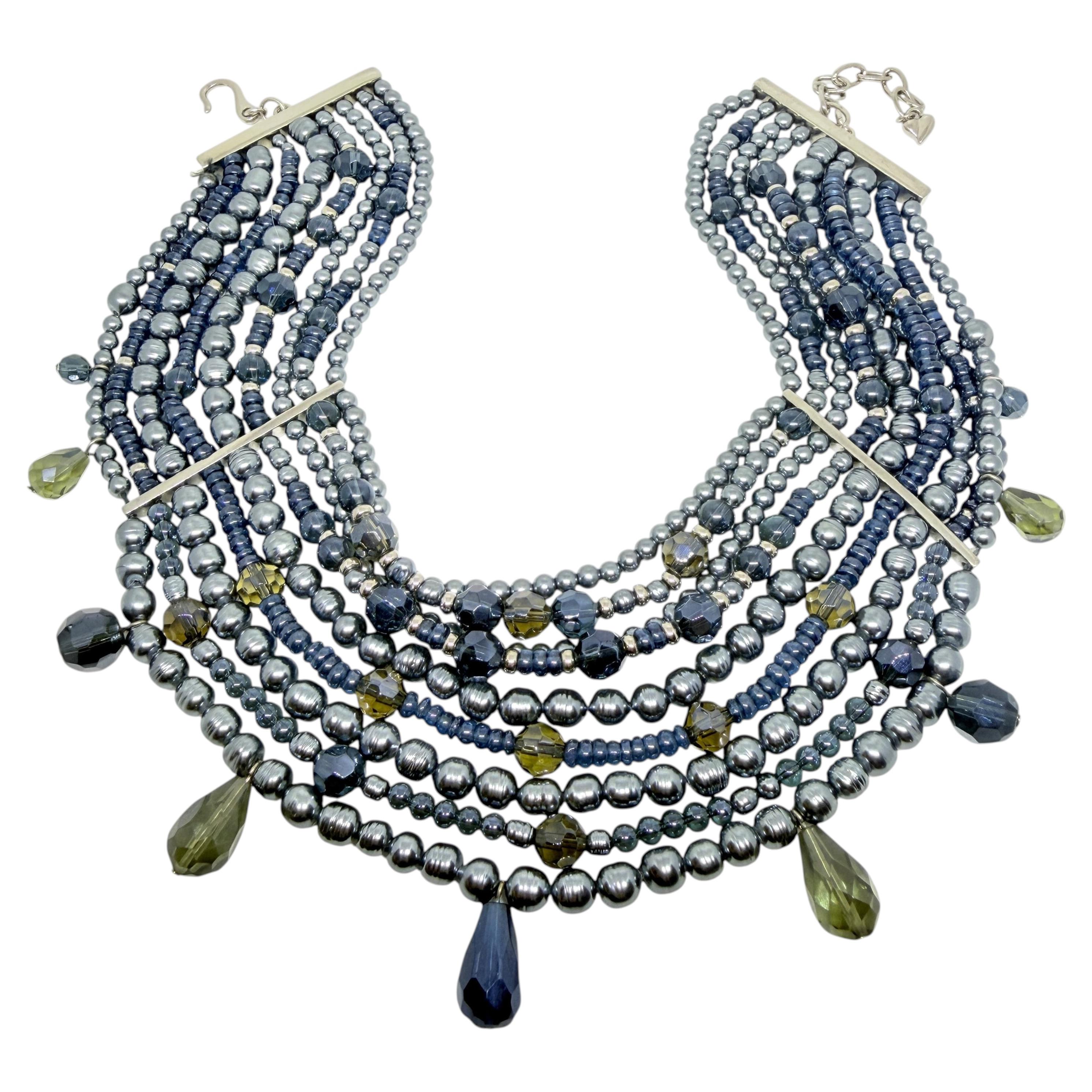 Collier de créateur « CAROLEE » signé, vintage, en perles de verre gris argenté en vente