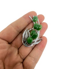Vintage silver tone natural green jade cabochons flower brooch