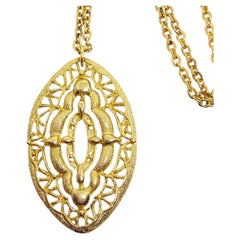 Collana a catena con ciondolo in stile modernista color oro vintage