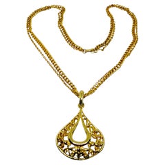 Collana di design in stile modernista con ciondolo a catene multiple color oro vintage