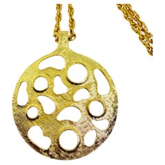 Collana con ciondolo geometrico in stile modernista color oro vintage di KRAMER, con catena di design