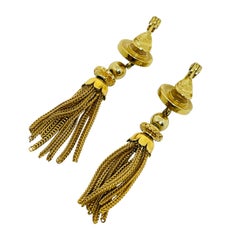 MONET – signierte Vintage-Ohrclips mit goldfarbenen Kettenanhängern und Quasten