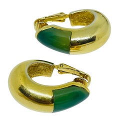 GIVENCHY Paris New York 1976 signed vintage gold tone designer clip on earrings