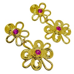 Orecchini a clip firmati AVON, stile vintage, color oro, con strass rosa, a pendente