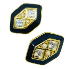 Orecchini a clip firmati MONET, vintage, color oro, con strass e smalto