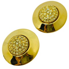 Pendientes de clip de diseño SWAROVSKI vintage con cristales chapados en oro