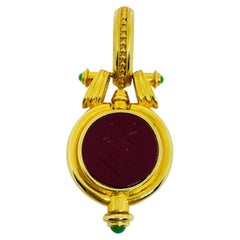 Vintage gold tone glass carnelian intaglio coin etruscan style pendant necklace