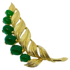 BOUCHER signed vintage gold tone green jade glass cabochons leaf designer brooch
