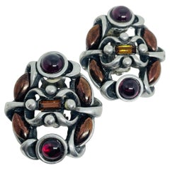 FAHRENHEIT – signierte Vintage-Clip-Ohrringe mit silberfarbenen Glas-Cabochons