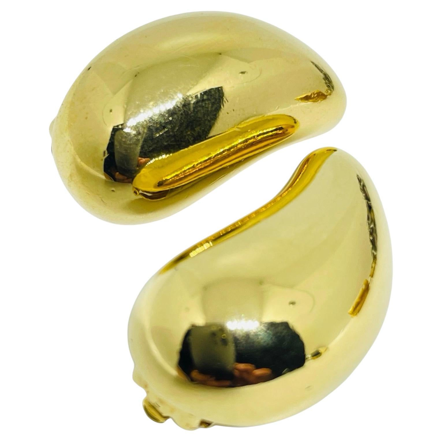 Are antique earrings worth anything?
