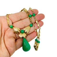 Vintage gold tone green jade glass beads designer drop chain 1960s necklace