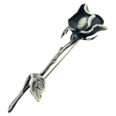 Vintage sterling silver 925 flower rose European art brooch