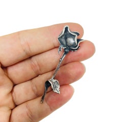 Vintage sterling silver 925 flower rose European art brooch