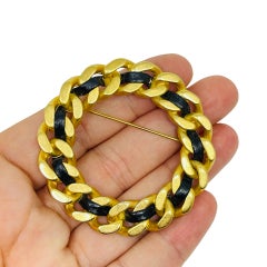 ERWIN PEARL signed vintage gold tone faux leather chain circle designer brooch