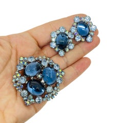 Vintage silver tone blue glass cabochons rhinestones designer brooch earrings