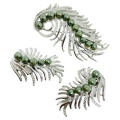 SARAH COVENTRY vintage silver tone grey faux pearls feather brooch earrings set