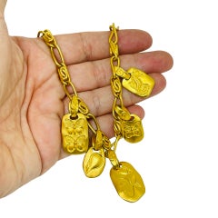 LIZ CLAIBORNE signed vintage matte gold tone fish butterfly charm chain necklace