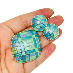 KRAMER signed vintage  gold tone blue enamel designer clip earrings brooch set