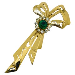 CORO signed vintage gold tone emerald green glass flower designer brooch