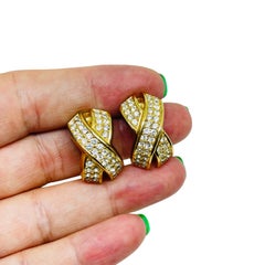 Orecchini a clip vintage firmati CHRISTIAN DIOR con cristalli placcati in oro