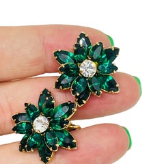 Vintage gold tone emerald green crystals flower designer clip on earrings