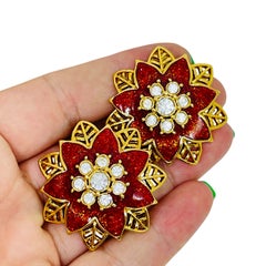 Pendientes de clip de diseño AVON vintage con flor de strass, esmaltados en rojo y con acabado dorado