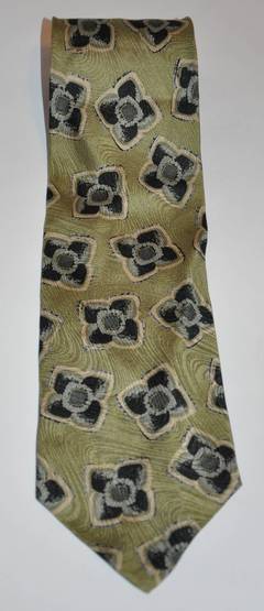 Vintage Giorgio Armani Men's Floral Green Silk Tie