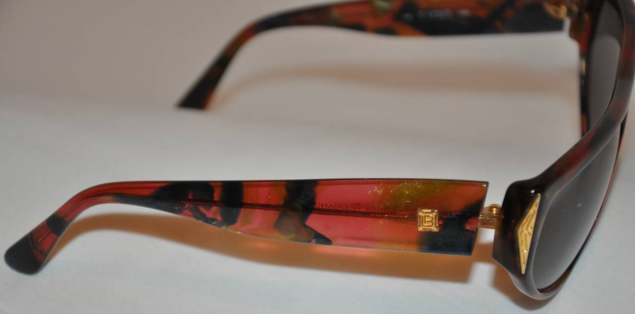 Laura Biagitti Multi-Color Lucite Sunglasses In Good Condition For Sale In New York, NY