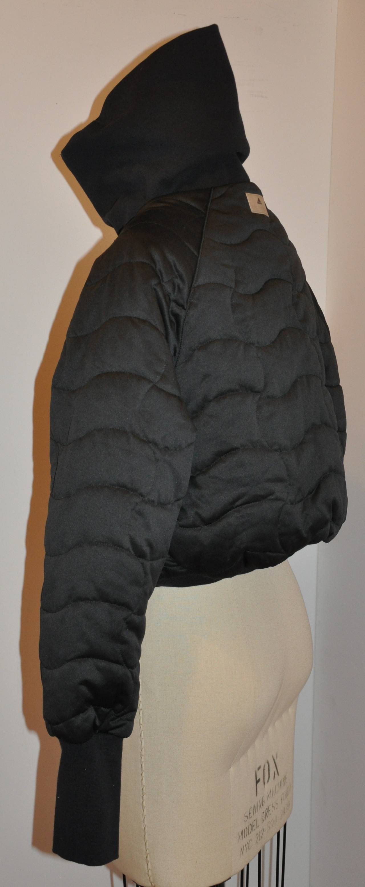 Stella McCartney Black High-Collar Quilted Cropped Puffer Zipper Jacket In Excellent Condition For Sale In New York, NY