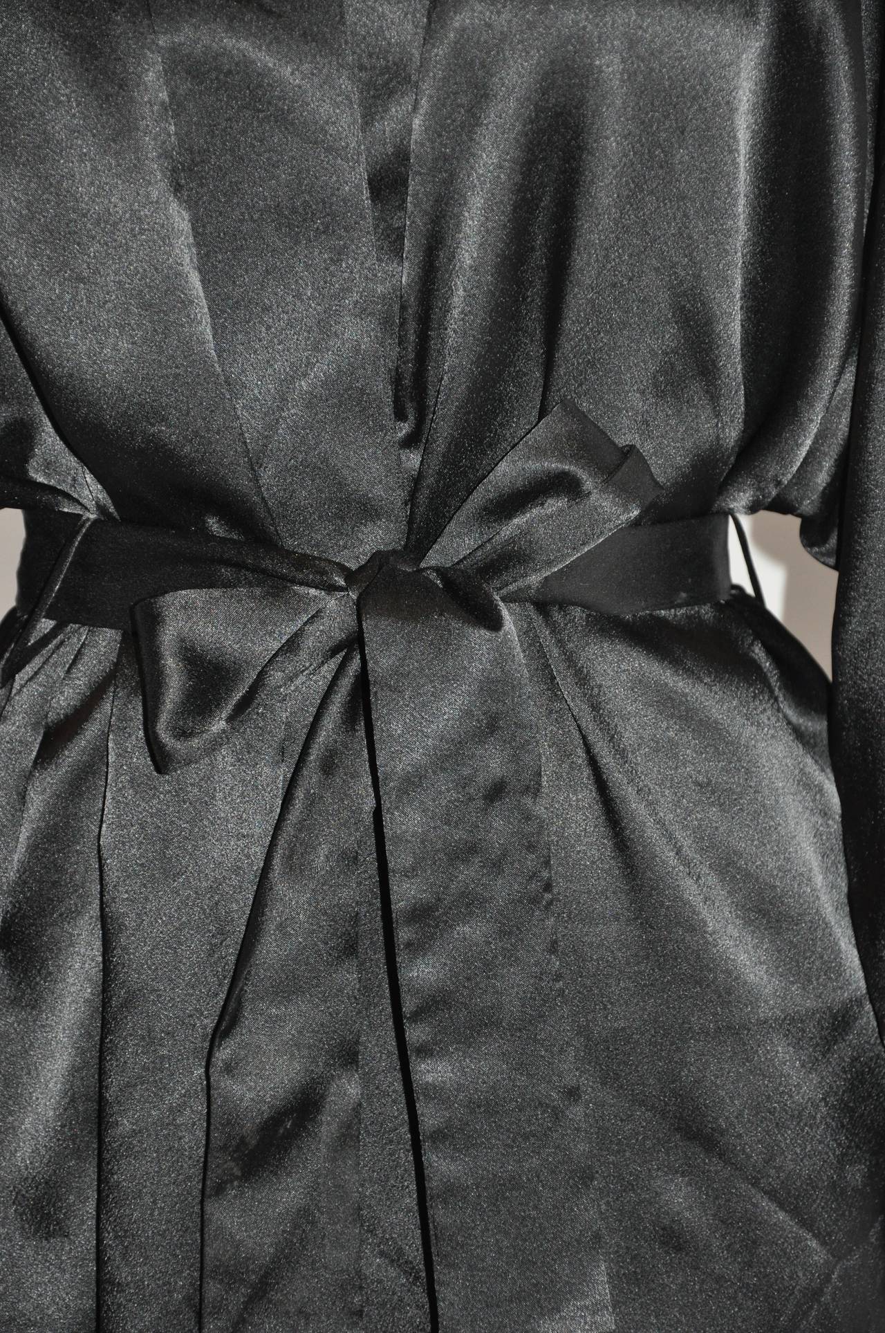 Valentino for Saks Fifth Avenue black kimono-style robe with matching tie-belt is size medium. The front band width measures 2 1/4