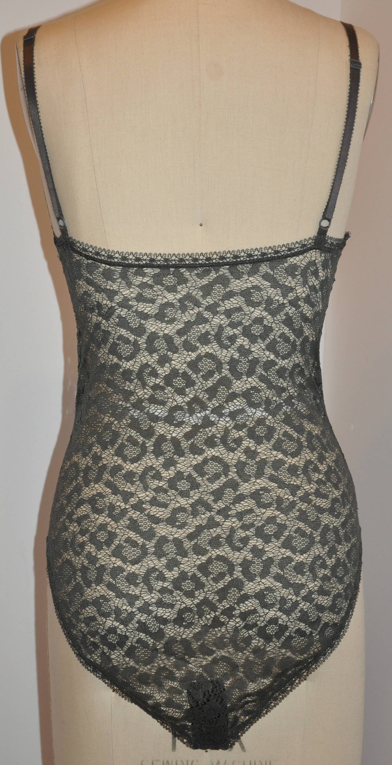 ERES Charcoal Floral Lace BodySuit with Burgundy Bow Accent In Excellent Condition For Sale In New York, NY