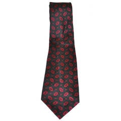 Vintage Valentino Men's Red & Black Silk Tie