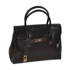 PHYNES Black Leather Handbag with Attachable Shoulder Straps