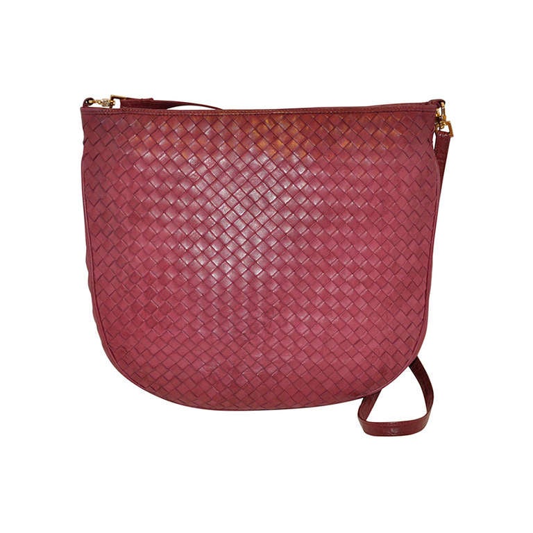 Bottega Veneta Fuchsia Large Woven Lambskin Shoulder Bag For Sale