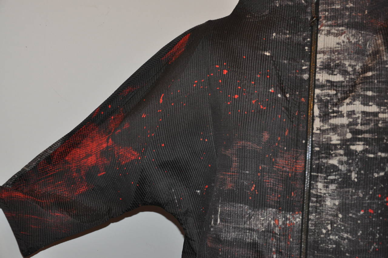 Dusan - Veste en soie d'accordéon à double fermeture éclair « Splash Graffiti », abstraite et audacieuse Unisexe en vente