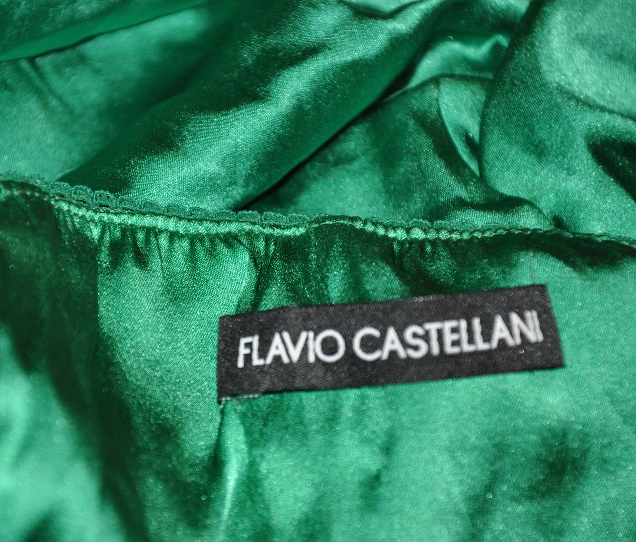 Flavio Castellani emerald green silk crepe de chine strapless evening top features soft gathering along the center front, back and sides. The center back has an invisible zipper which measures 12 1/2