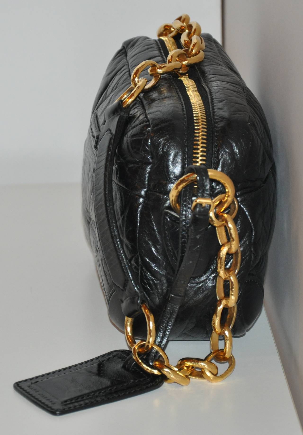 marc jacobs black bag with gold chain
