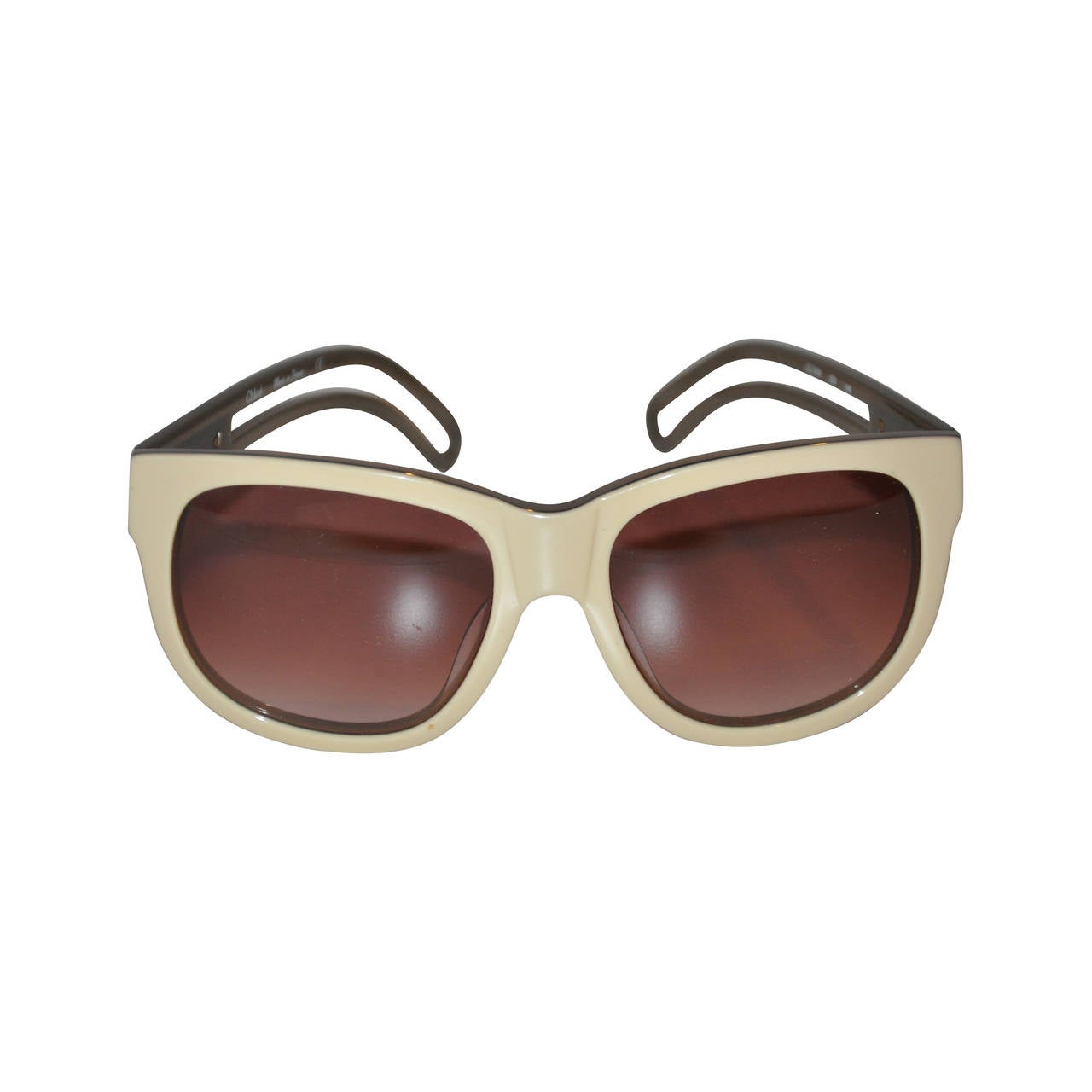 Chloe Cream and Smoked Lucite with Double-Arm Sunglasses For Sale