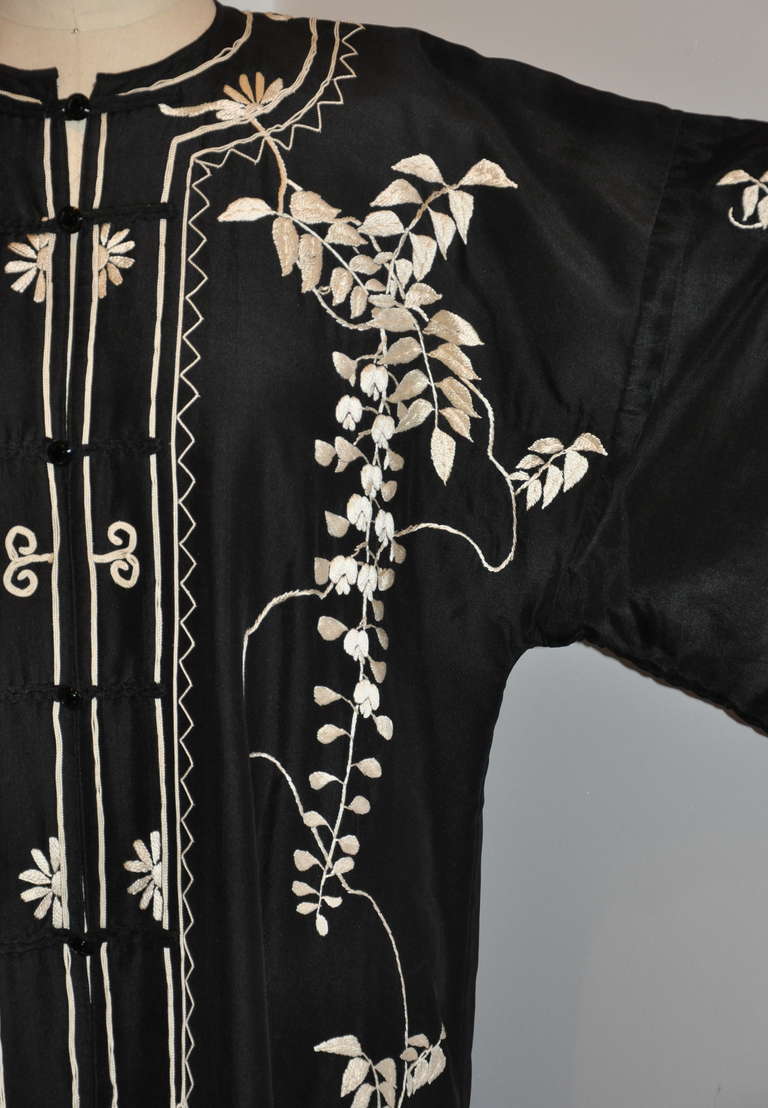 Vintage Kimono of Hand-Embroidered 
