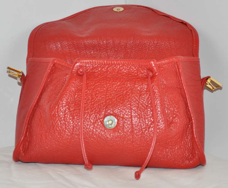 Carlos Falchi Textured Red Calfskin Drawstring Clutch/ Shoulder Bag In Excellent Condition In New York, NY